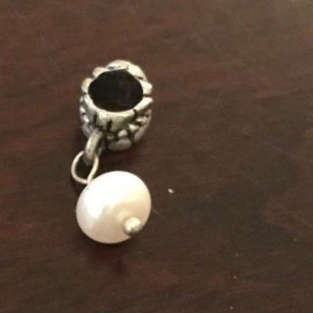 Silver and Pearl Charm for Charm Bracelet NWOT - Picture 3 of 4